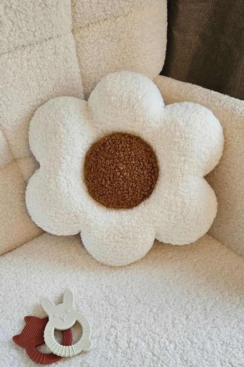 Flower daisy wall decoration off-white/ochre yellow nursery, boucle wall decoration, children's room, baby room, clouds, flower